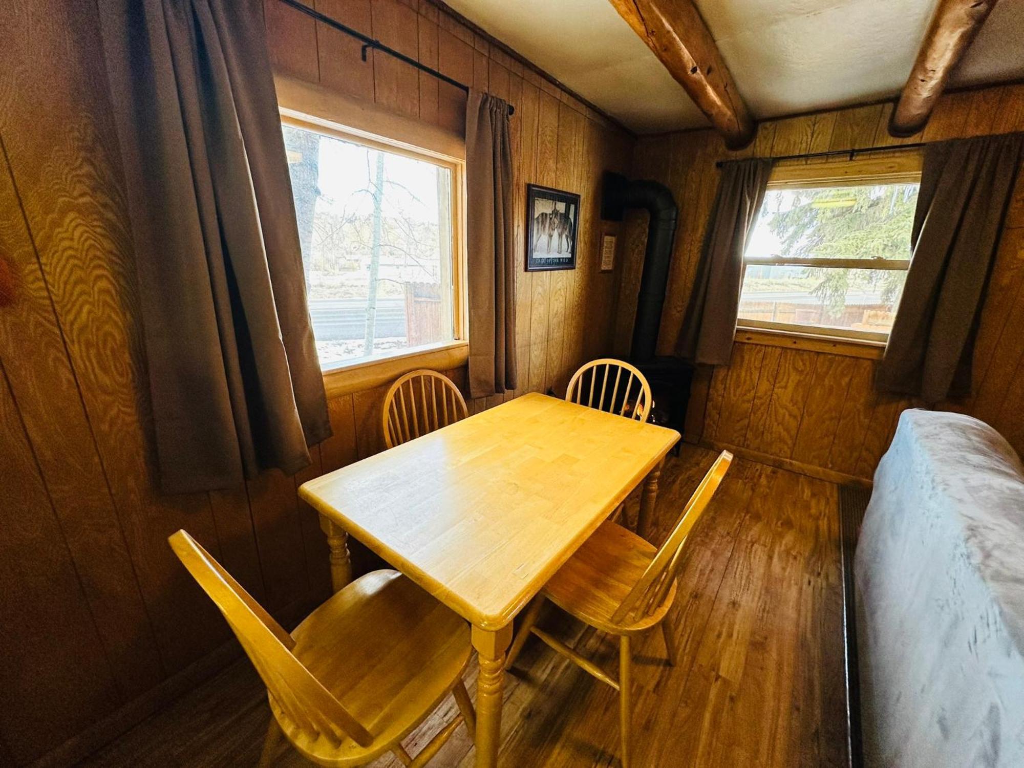 Ute Bluff Lodge, Cabins And Rv Park South Fork Exteriör bild